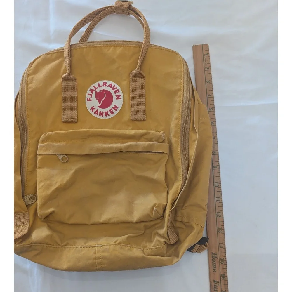 Fjallraven Kanken Backpack Unisex Medium Ochre Yellow 23510 Classic Vinylon F